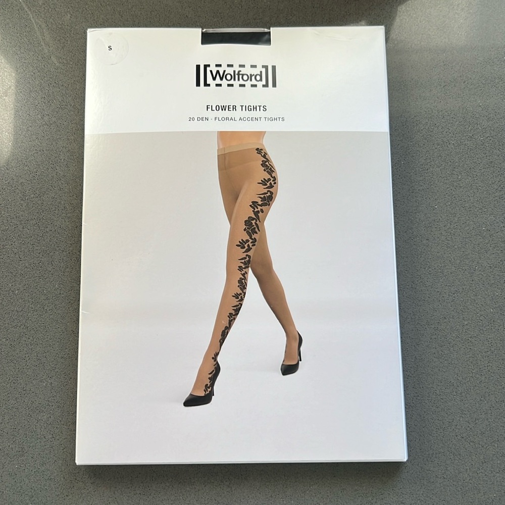 Never opened wolford flower tights